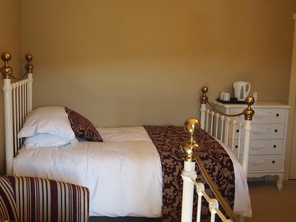 Stanhope Old Hall Bed And Breakfast Oda fotoğraf